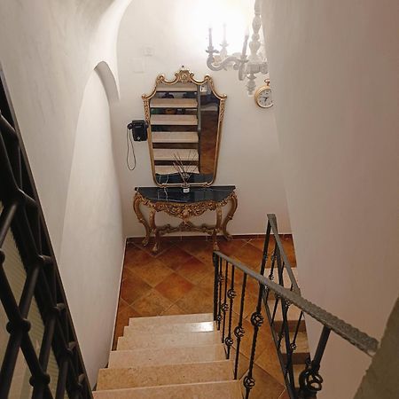 Casa Anto' Apartment เนเปิลส์ ภายนอก รูปภาพ