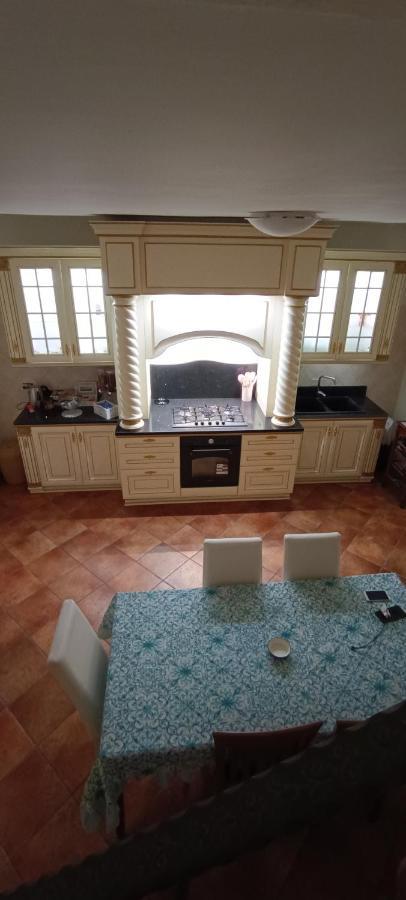 Casa Anto' Apartment เนเปิลส์ ภายนอก รูปภาพ