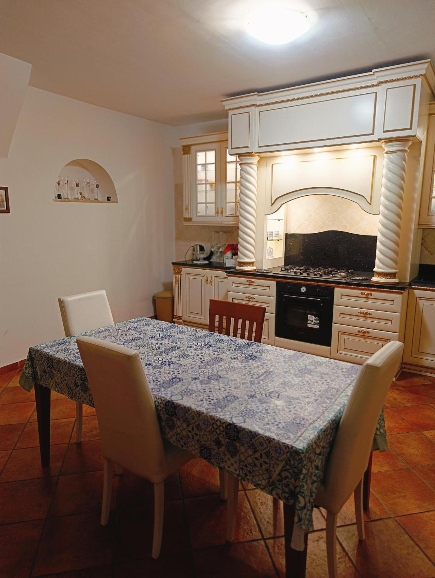 Casa Anto' Apartment เนเปิลส์ ภายนอก รูปภาพ