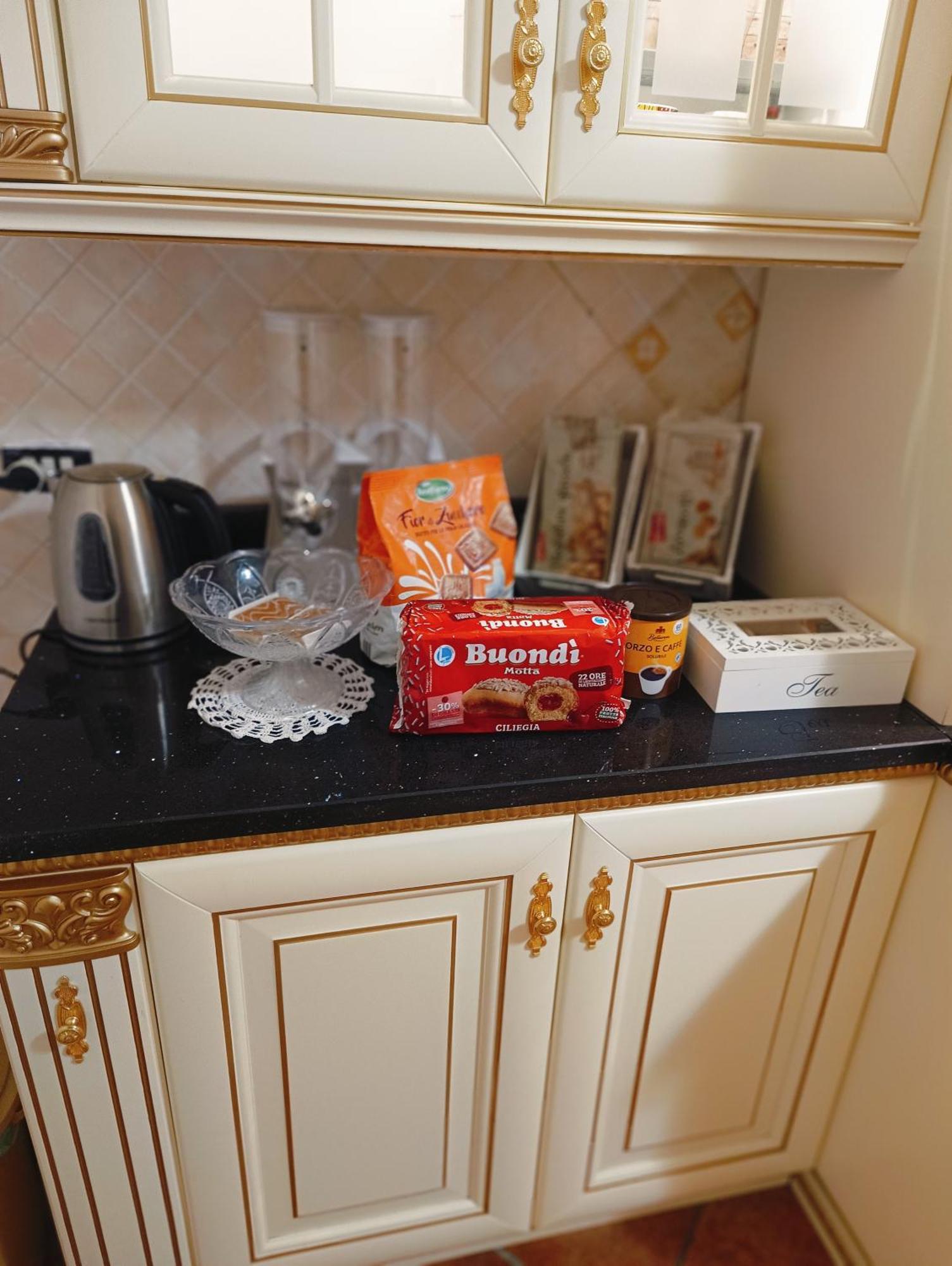 Casa Anto' Apartment เนเปิลส์ ภายนอก รูปภาพ